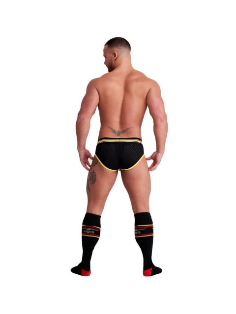 the Frankfurt Brief is made of nylon, cotton, and elastane with the famous Mister B logo on the front. It features an inner pouch that pushes up and out your parts
