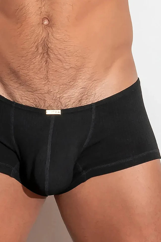 These black trunks are made from viscose fabric for that amazing premium stretch, silky feel and breathable comfort.  They offer flat-sewn seams for a chafe-free experience, invisible waistband, and hyper-comfy pouch for your bulge.  Their gold-plated label on the front offers that undeniable luxury vibe